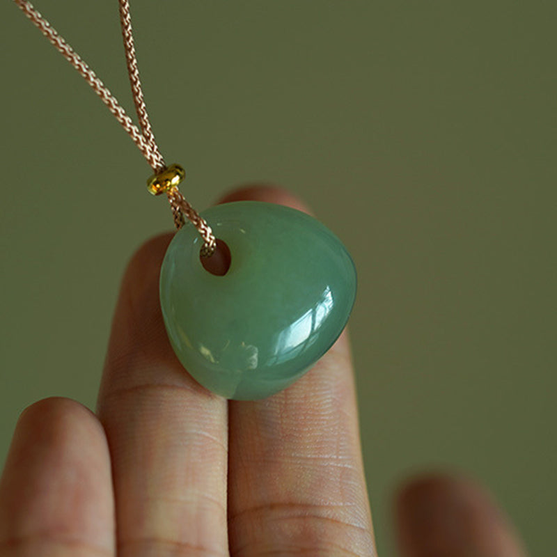 Collier Pendentif en Jade Naturel