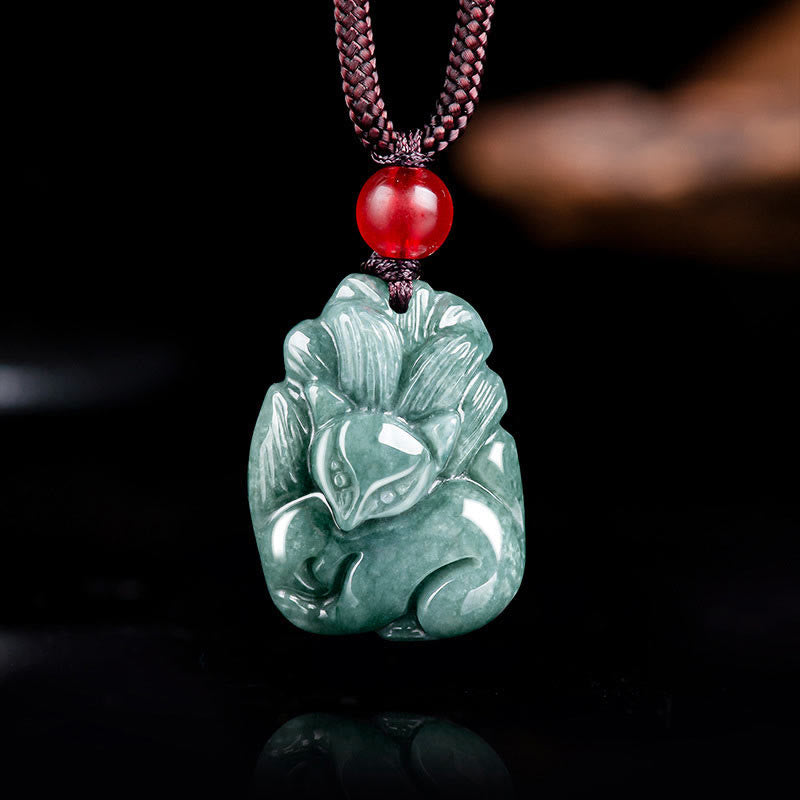 Collier de Prospérité Renard à Neuf Queues en Jade Vert Naturel – Pendentif Symbolique Unisexe