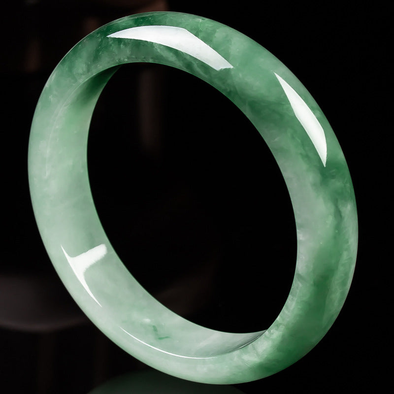 Pendentif Jade Vert Renard à Neuf Queues