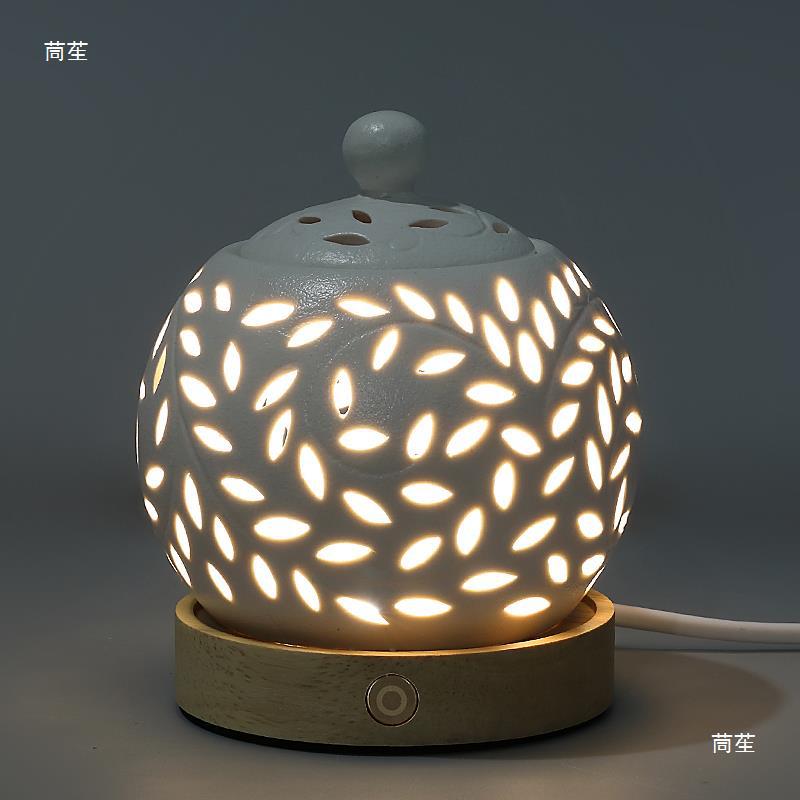 Veilleuse & Brûleur d’Encens Électrique Branche Ajourée – Porcelaine Blanche & Bois Naturel