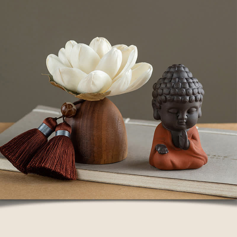 Statue Bouddha en Bois de Pêcher Noir 5,4 cm | Décoration Zen Fleur