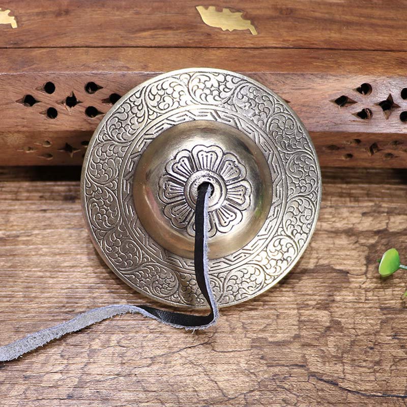 Cloches Tingsha en Cuivre – Cymbales Tibétaines de Méditation avec Mantra “Om Mani Padme Hum”