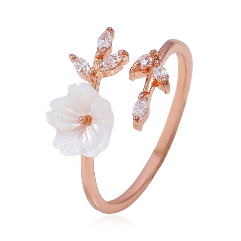 Bague Porte-Bonheur Unisexe en Cuivre – Motif Feuille de Prunier (Ajustable)
