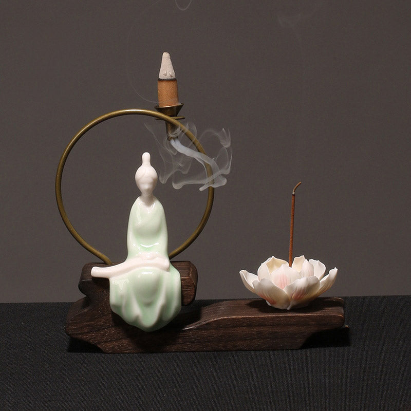 Brûleur d’Encens de Méditation en Céramique Lotus à Reflux
