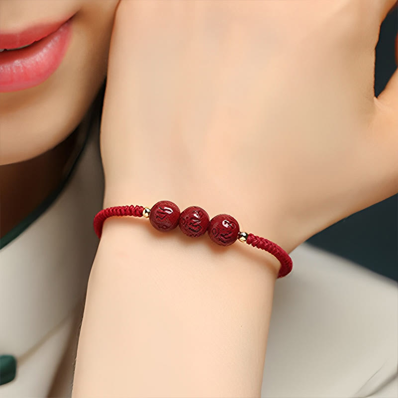 Bracelet Cinabre 8mm Om Mani Padme Hum – Concentration & Énergie