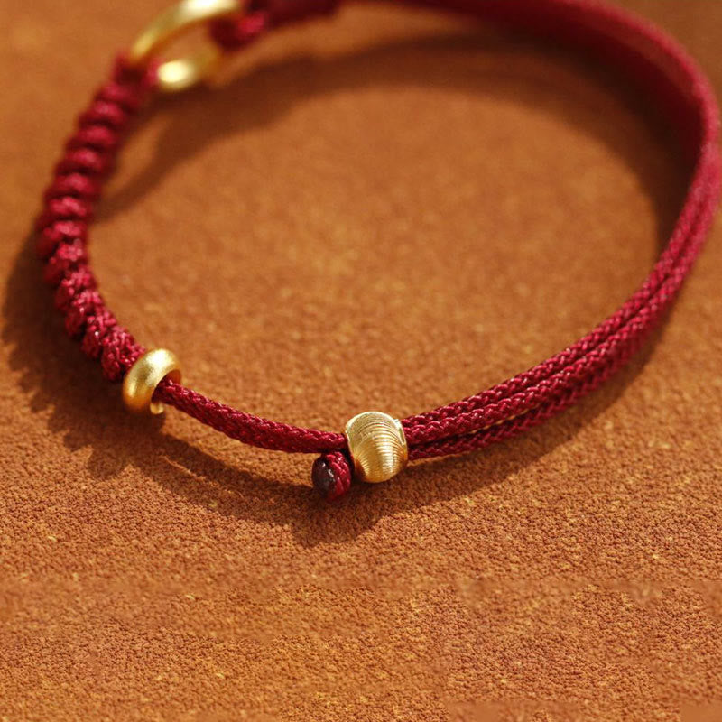 Bracelet Fil Rouge Ajustable avec Boucle de Paix, Protection & Chance