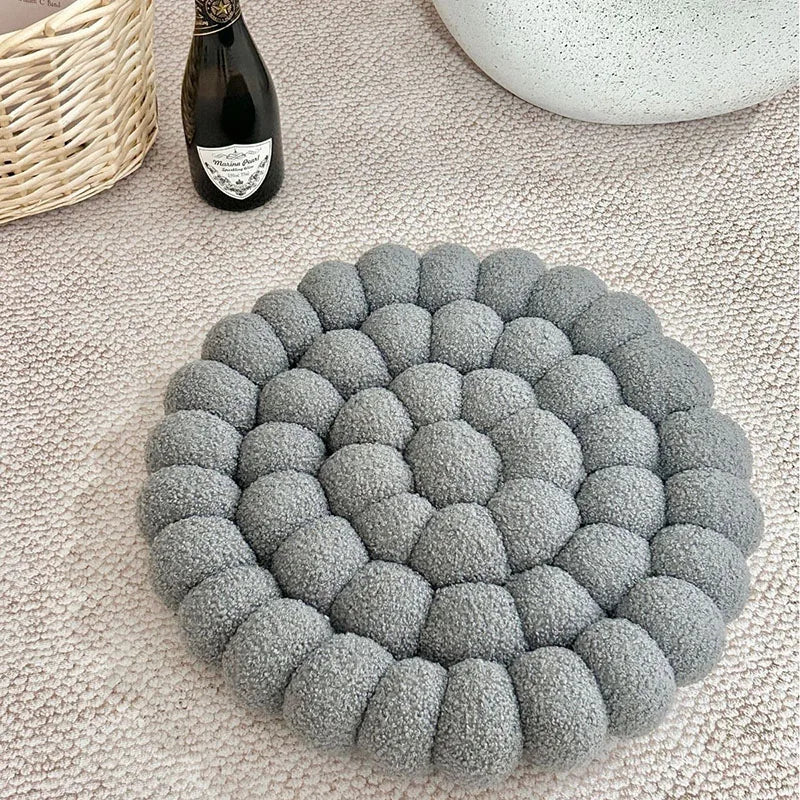 Coussin Japonais Tissé à Motifs Fleuris en Coton & Polyester – 42 × 42 cm