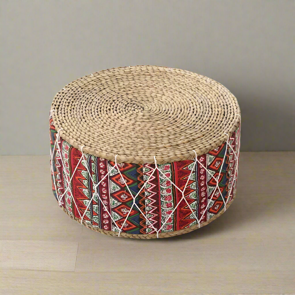 Coussin de Méditation Ethnique en Paille Naturelle – 30 × 20 cm