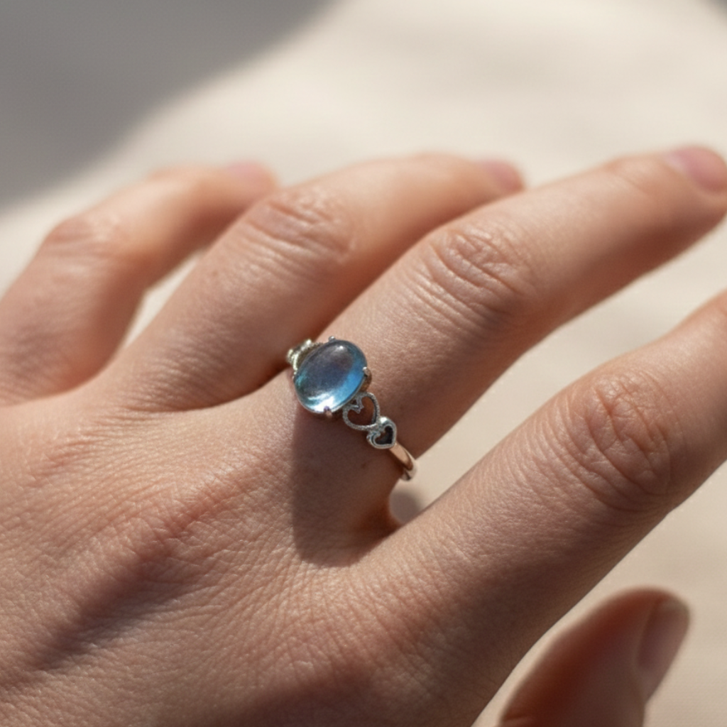 Bague Aigue-Marine “Cristal de Mer” – Pierre naturelle & argent – Bague ajustable