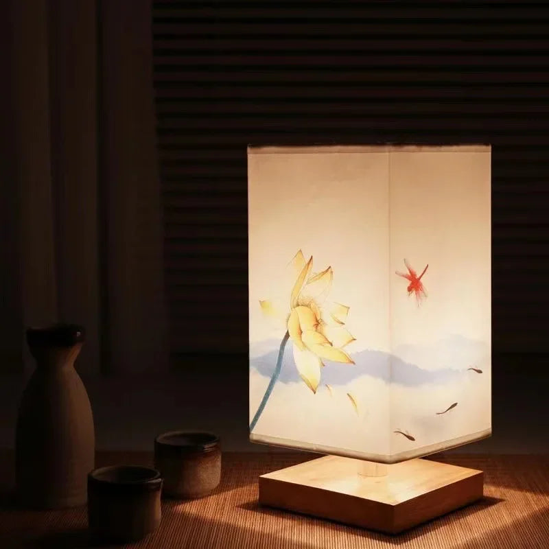 Lampe de Chevet Japonaise Rétro en Bois & Tissu, Lumière Douce et Apaisante