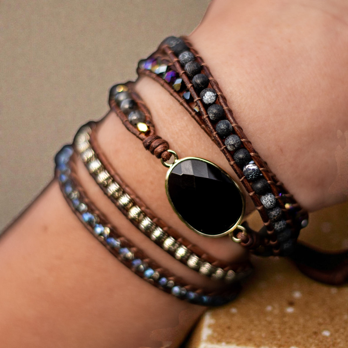 Bracelet Wrap Ancrage & Sécurité en Onyx