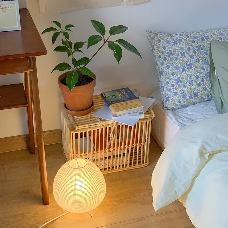 Lampe Japonaise en Papier & Fer, Lumière Douce et Ambiance Zen