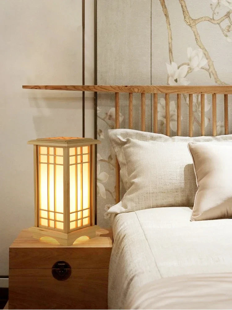 Lampe Japonaise en Bois Luminaire Épuré, Lumière Douce et Ambiance Zen