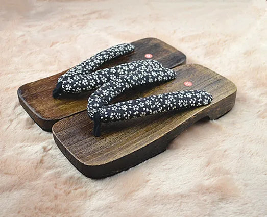 Geta Japonaise Moderne en Bois & Tissu