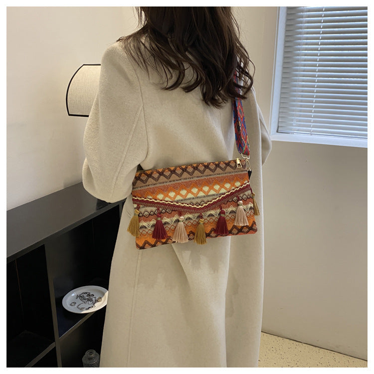 Sac à bandoulière femme vintage à franges – Polyester – 28,5 cm