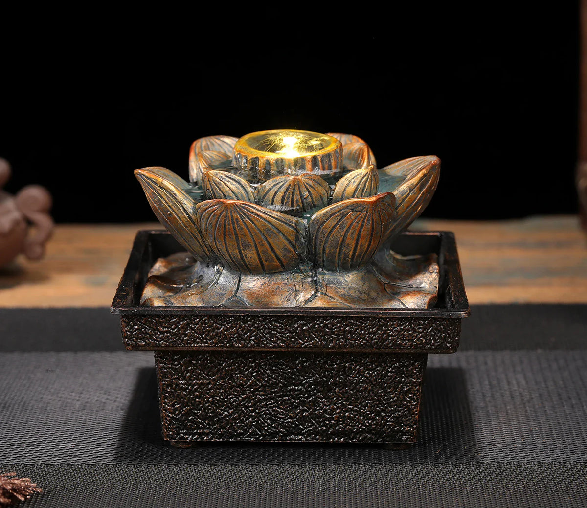 Fontaine Japonaise d’Intérieur Compacte en Résine Poly avec Pompe Silencieuse et Débit Réglable