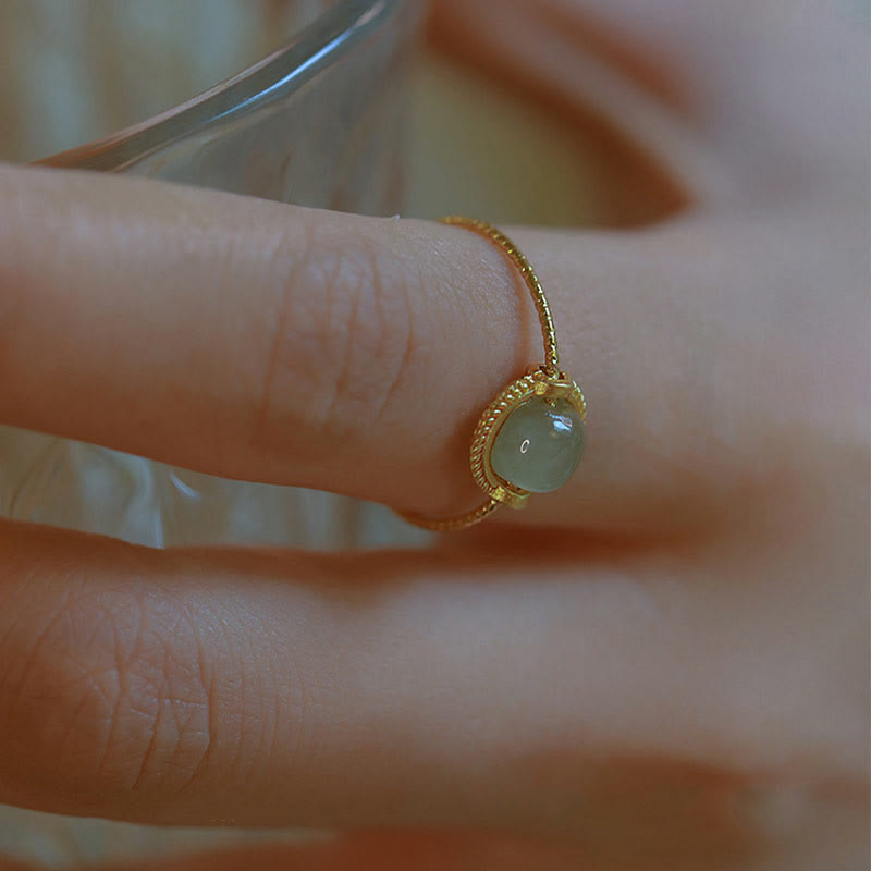 Bague Chance & Prospérité en Jade Naturel – Cuivre Plaqué Or 14 Carats – Ajustable
