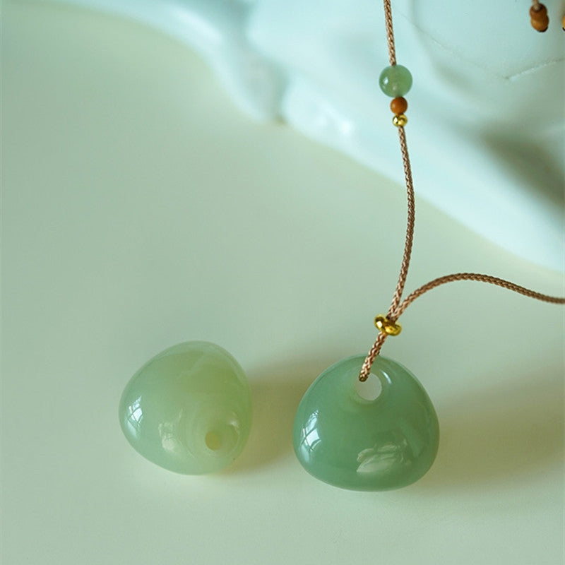 Collier Pendentif en Jade Naturel