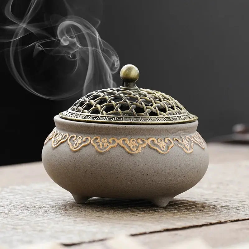 Brûleur d’Encens en Céramique Zen, Sérénité & Élégance