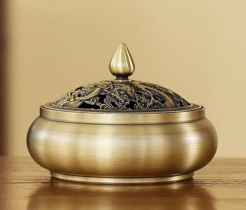 Brûleur d’Encens en Cuivre Traditionnel, Élégance Intemporelle
