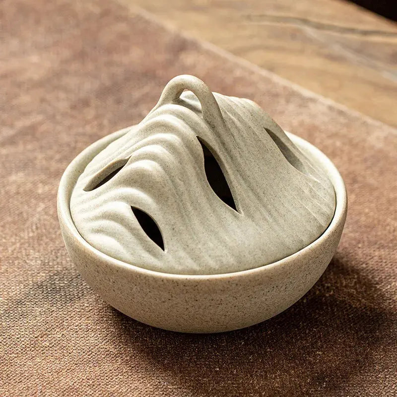 Brûleur d’Encens en Céramique Inspiré du Rituel Kōdō
