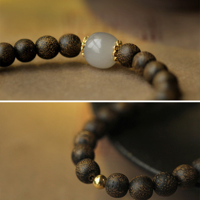 Bracelet Force & Calme en Jade Naturel et Bois d’Agar | Équilibre & Sérénité