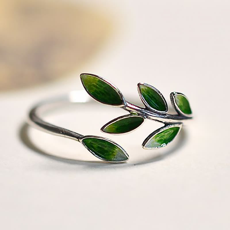 Bague Ajustable en Cuivre Motif Feuilles de Prospérité 4 Un bijou symbolique inspiré de la croissance na