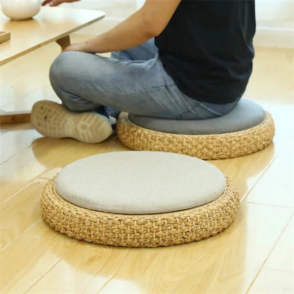Coussin “TatamiSerenity” en Paille Naturelle – Assise Sol & Méditation Zen