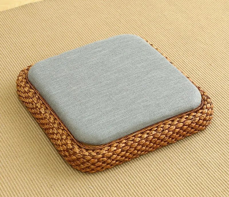Coussin “TatamiSerenity” en Paille Naturelle – Assise Sol & Méditation Zen