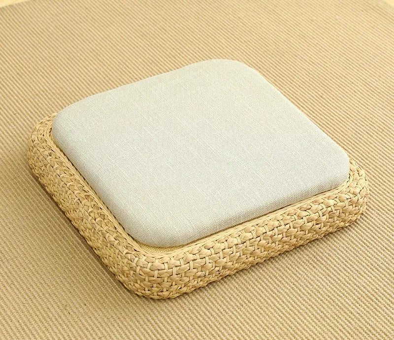 Coussin “TatamiSerenity” en Paille Naturelle – Assise Sol & Méditation Zen