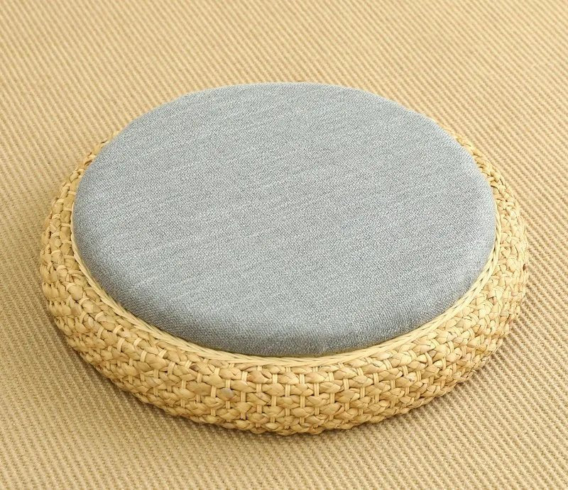 Coussin “TatamiSerenity” en Paille Naturelle – Assise Sol & Méditation Zen