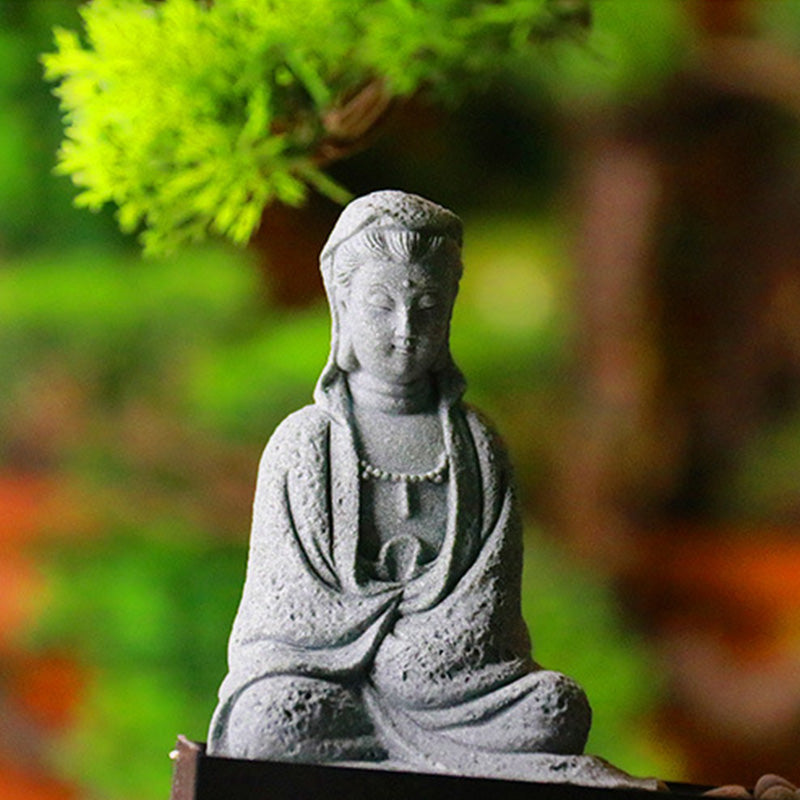 Statue Avalokiteshvara en grès – Bénédiction et sérénité pour la maison