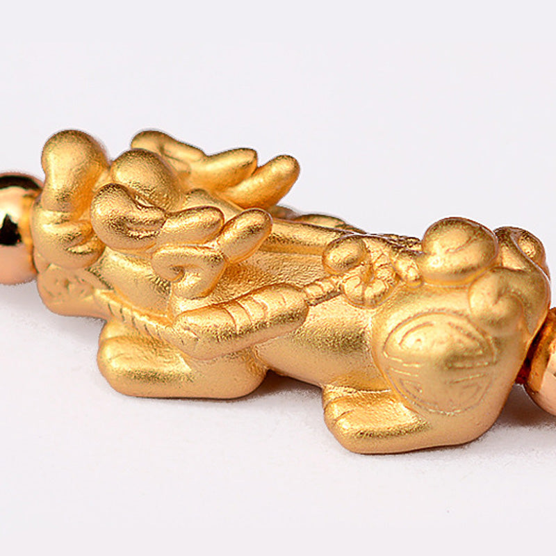 Bracelet Pixiu Luck en Fil Rouge ou Noir & Plaqué Or 24 Carats | Abondance & Protection Symbolique
