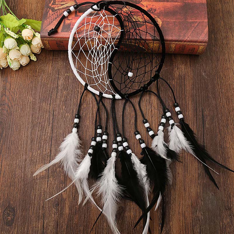 Attrape-rêves Yin Yang Filet circulaire avec plumes Décoration d'équilibre