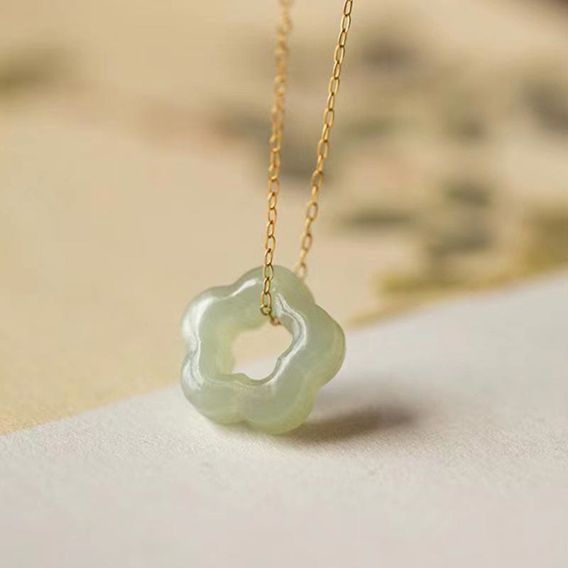 Collier Floral en Jade Hetian ou Jade Cyan Naturel