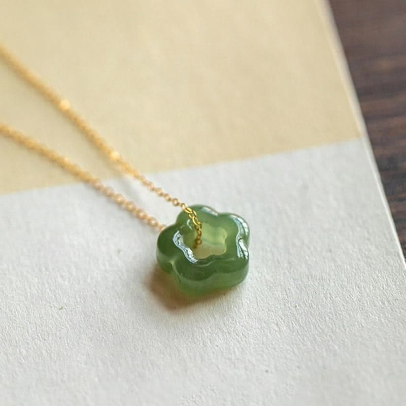 Collier Floral en Jade Hetian ou Jade Cyan Naturel