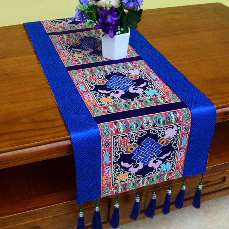 Tapis d’Autel de Méditation avec Vajra Tibétain et Symboles Auspicieux | 95 × 33 cm
