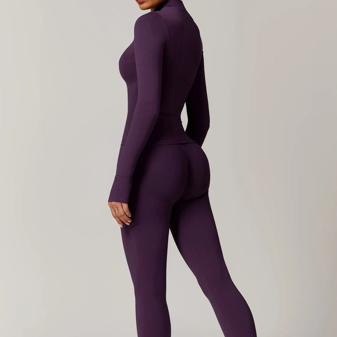Ensemble Yoga Violet Stretch Confort & Élégance en Nylon & Spandex