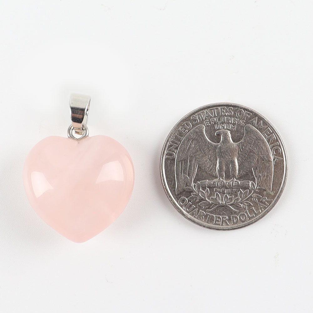 Pendentif Cœur en Quartz Rose Naturel – 20 mm
