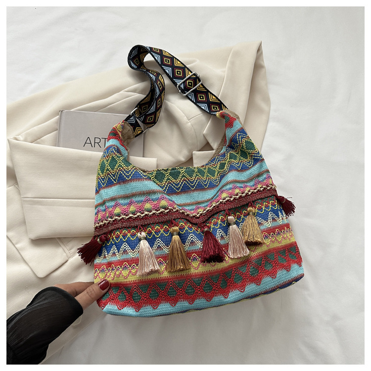 Sac à bandoulière bohème femme motif hippie – Polyester – 30 cm