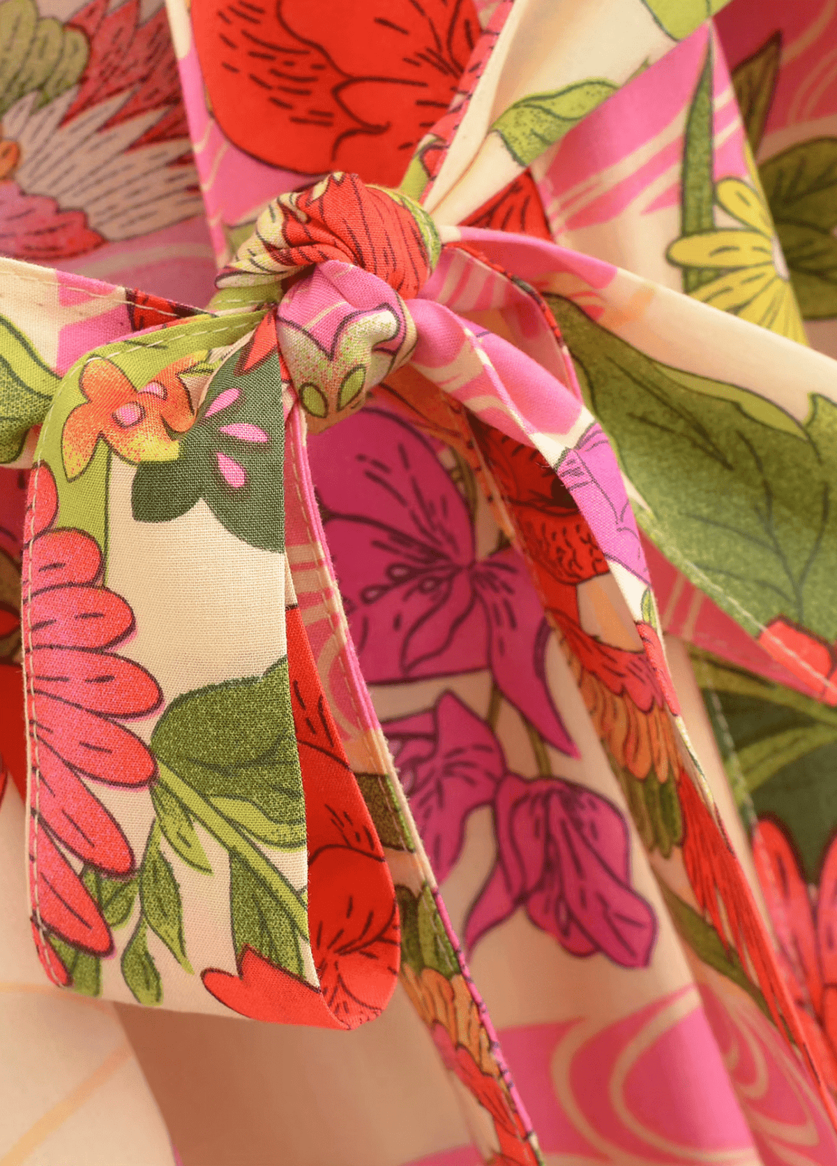 Kimono long femme viscose motif chrysanthème rose – Pivoine