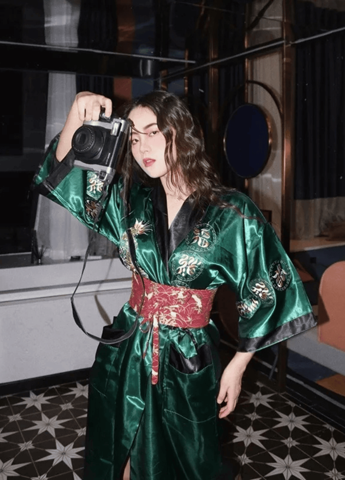 Kimono long femme soie motif dragon vert – Kinryū