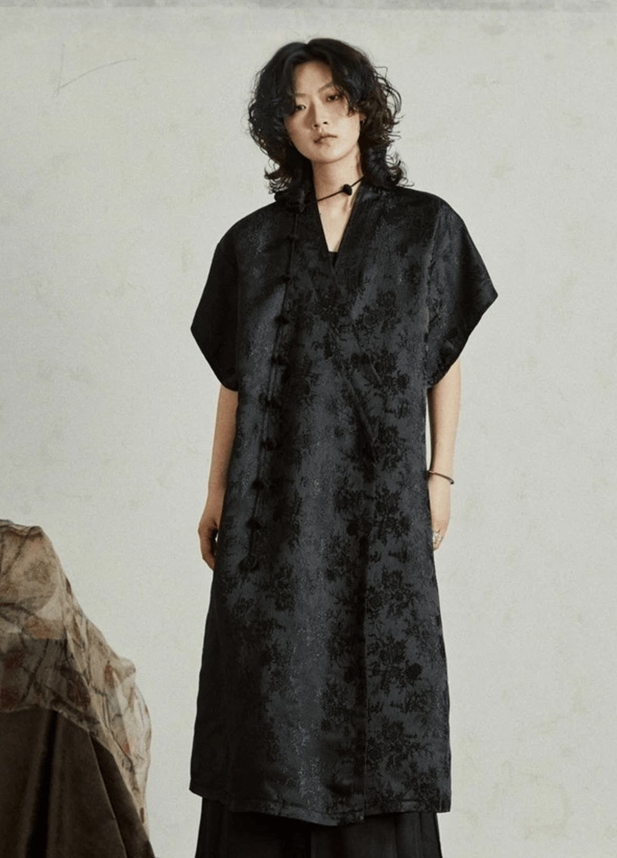 Kimono long femme jacquard noir ton sur ton – Yami