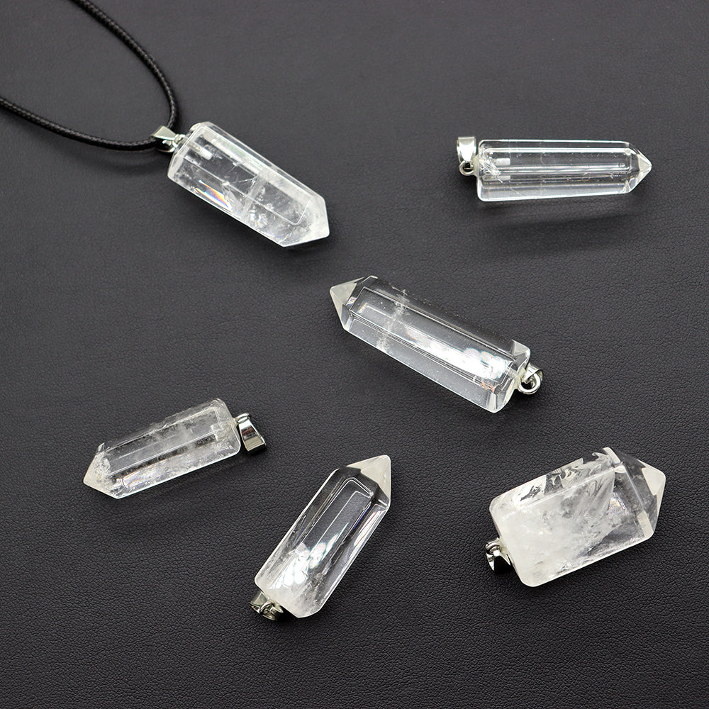 Mini Pendentif Pointe en Quartz Clair Naturel – 20 à 30 mm
