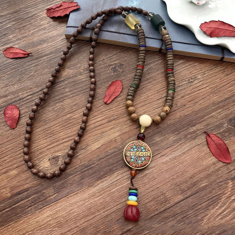 Collier Tibétain Om Mani Padme Hum en Bois de Schima & Noix de Coco