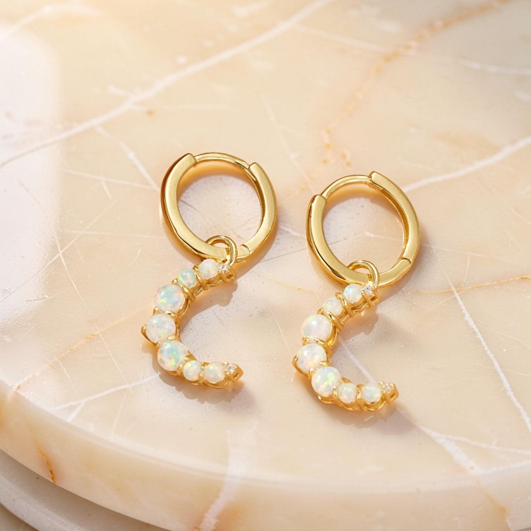 Boucle d’Oreille Opale – Douce Lueur, Argent 925 Plaqué Or 18K