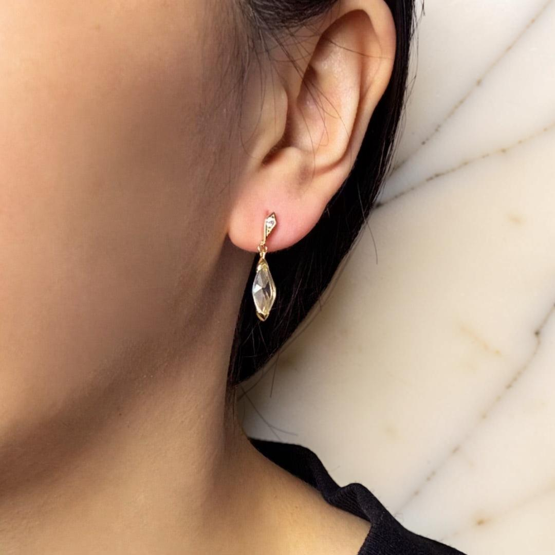 Boucles d'Oreilles Cristal de Roche – Pluie Dorée, Argent Plaqué Or 14K