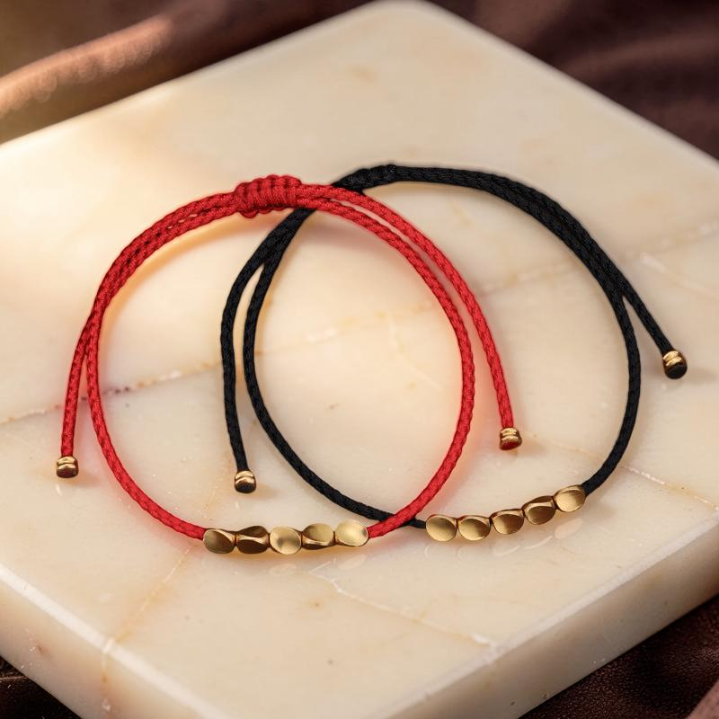 Bracelet Fil Rouge – Lumière et Protection