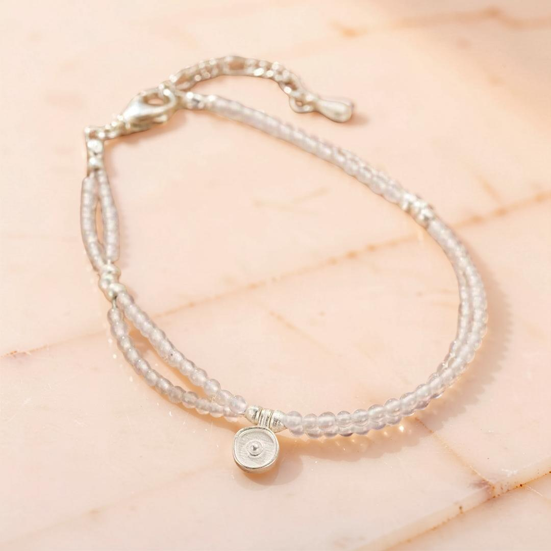 Bracelet Cristal de Roche – Goutte Discrète, Argent