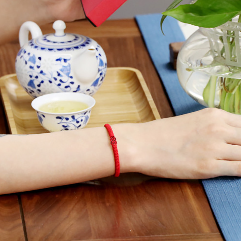 Bracelet Fil Rouge – Protection et Chance